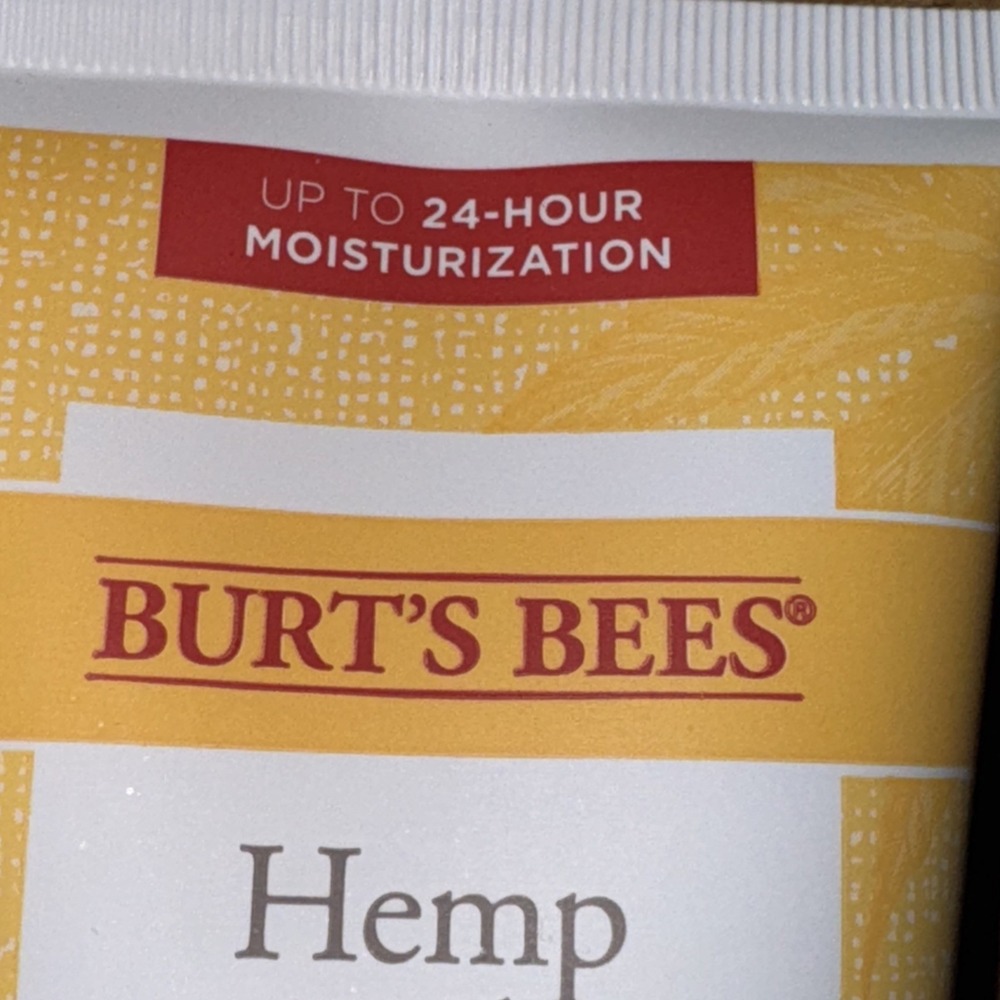 Burt's Bees Hemp Body Lotion 6 oz Skincare -  New‎ - Picture 4 of 10